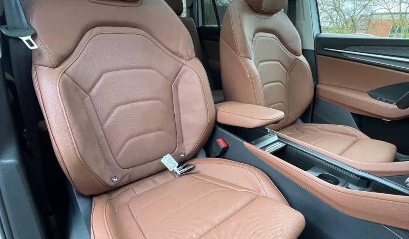 
								Kodiaq withe (Jant 19) full									