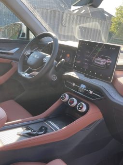 
										Kodiaq withe (Jant 20) full									